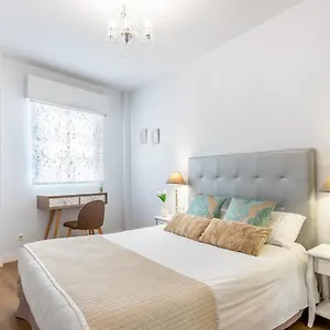 Historical Center Parking And Smart Tv Apartment Malaga